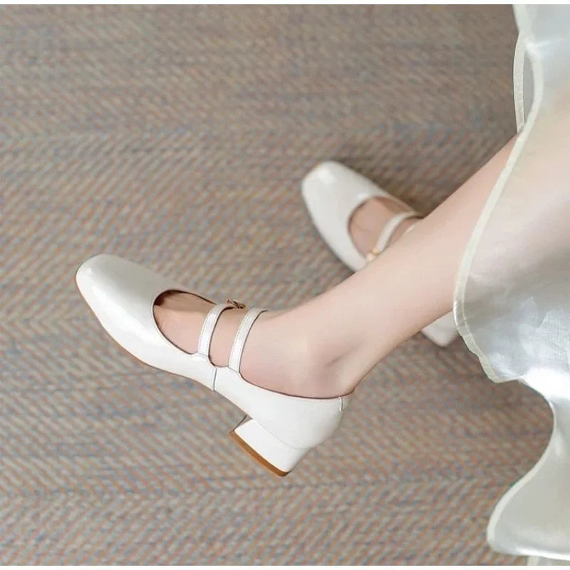 נעלי עקב נמוך- קלייר