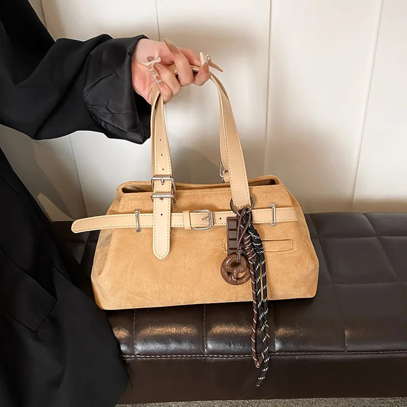 תיק דגם אנני